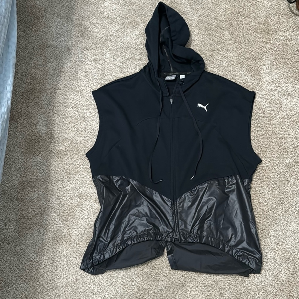 PUMA womens size XL vest